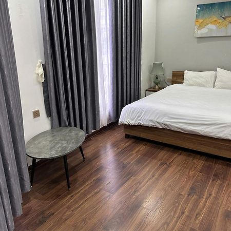 Royal Hotel & Apartment Дананг Экстерьер фото