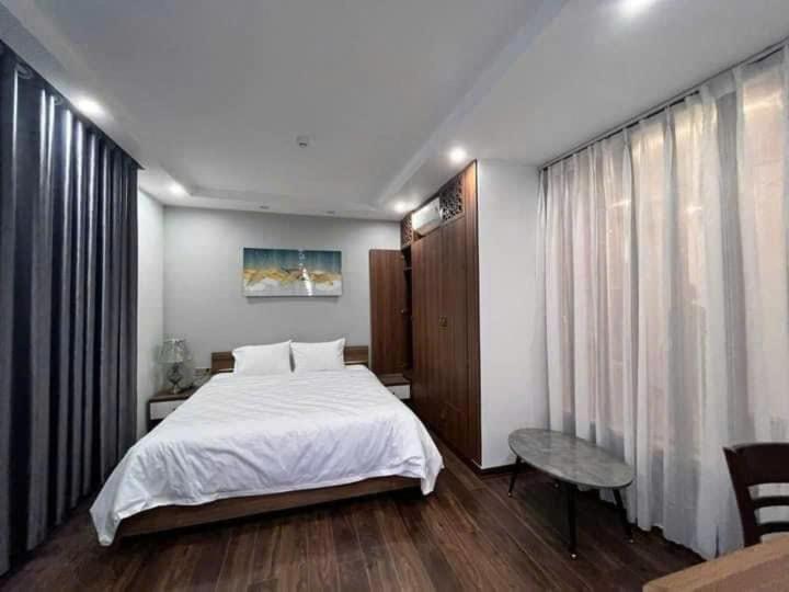 Royal Hotel & Apartment Дананг Экстерьер фото